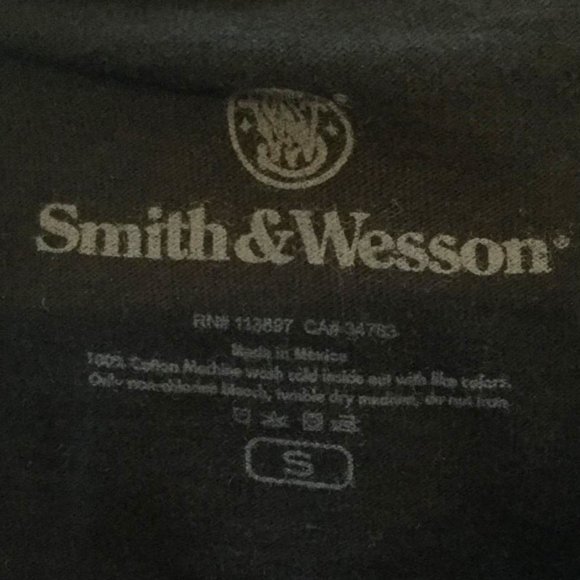 Smith & Wesson Unisex T-Shirt - Picture 4 of 4